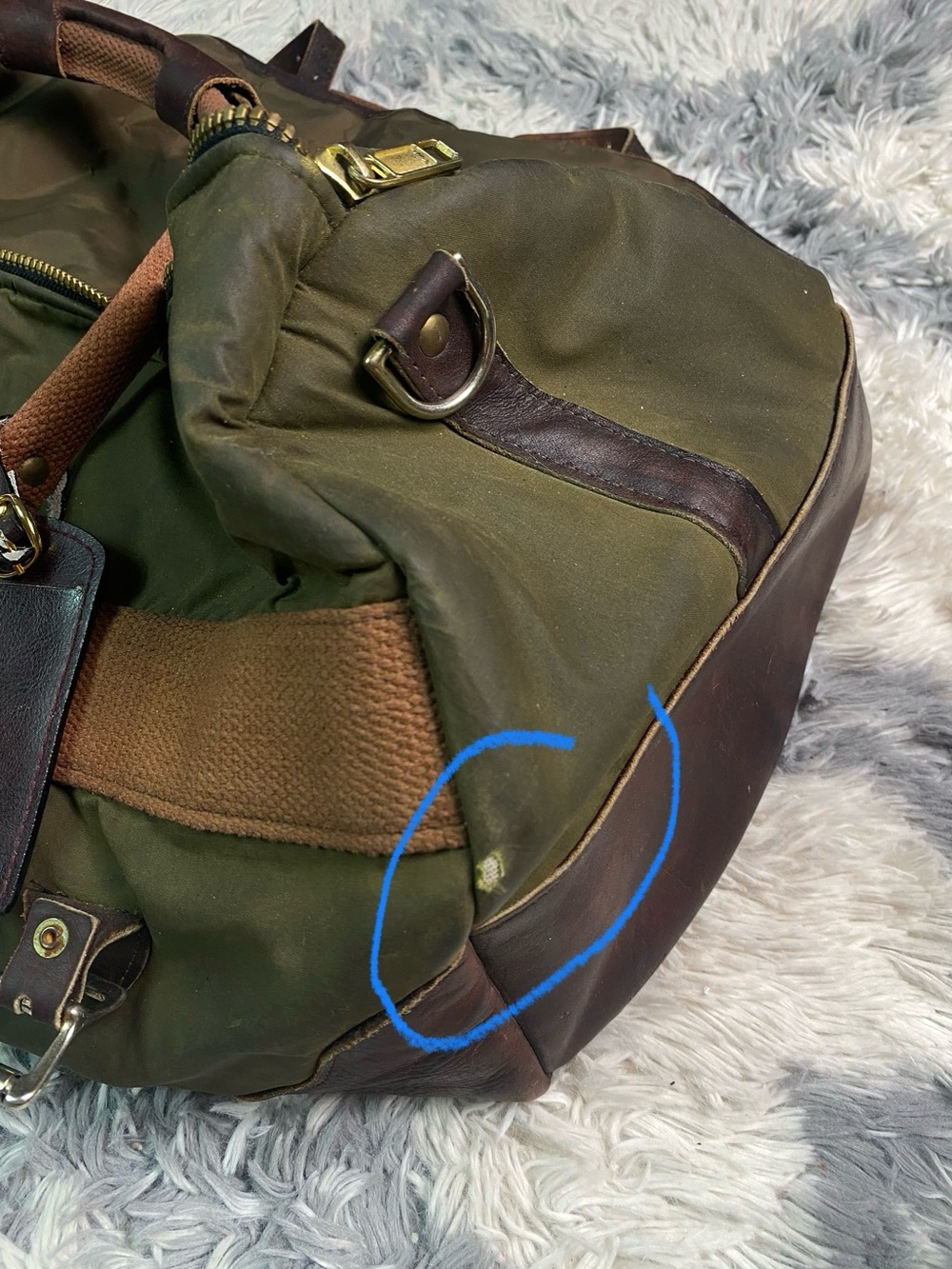 Vtg Lewis Creek Duffle Bag Travel Fishing Leather Missing Shoulder Strap USA - Picture 4 of 10